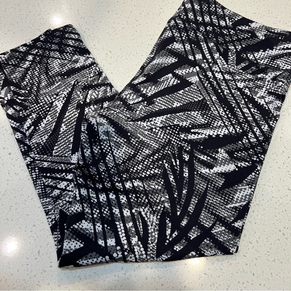 NY&C Workout Tights
